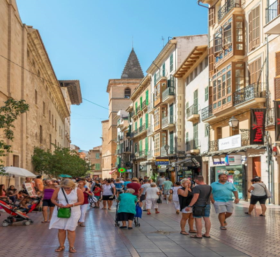 تصویر همراه نوشتهٔ جزیره مایورکا